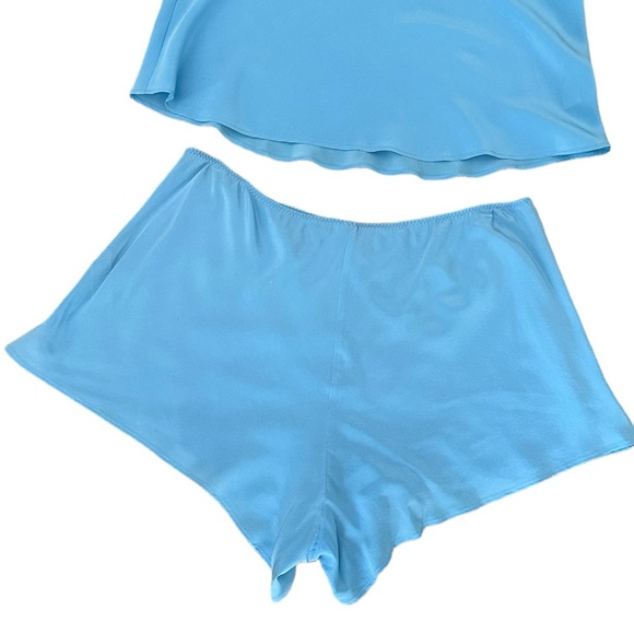 NWT Olivia Von Halle Bella Silk Camisole and Shorts Set in Azure Size L - Picture 7 of 12